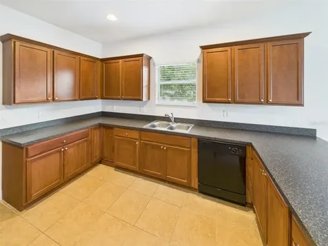 14211 Edinburgh Moor Drive Wimauma FL 33598
