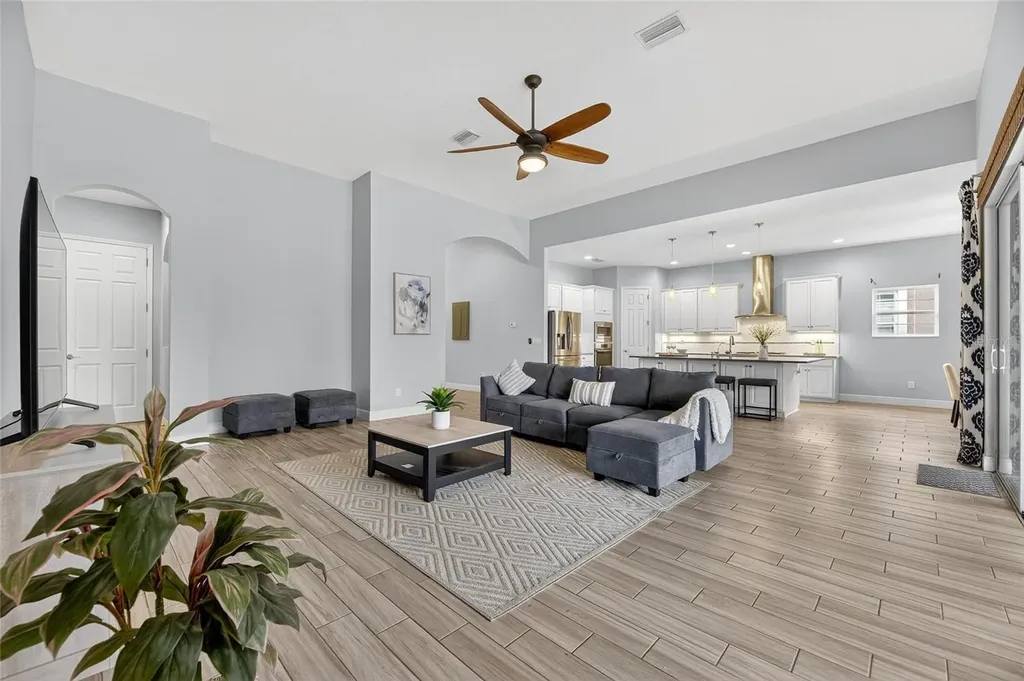 7223 Bowspirit Place Apollo Beach FL 33572