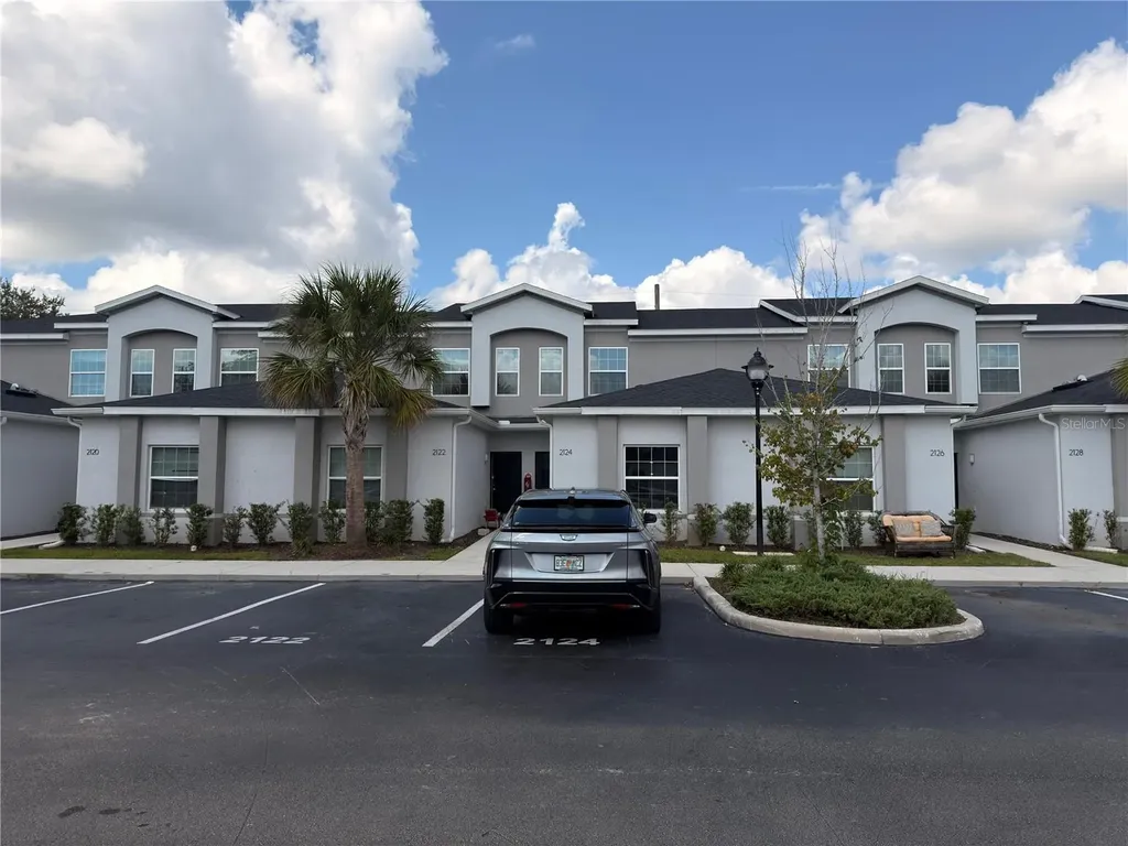 2124 Penny Lane Kissimmee FL 34741