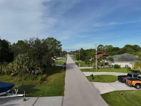 1080 SW Ingrassina Avenue Port St Lucie FL 34953