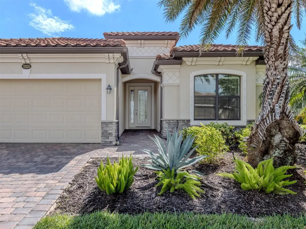 20230 Granlago Drive Venice FL 34293