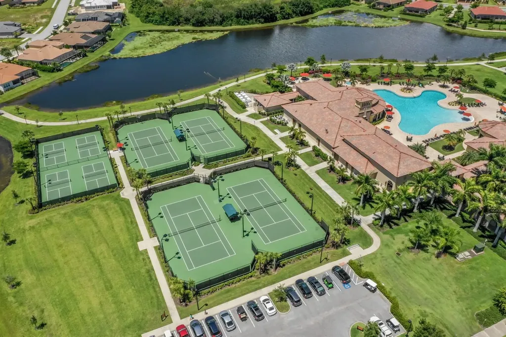 20230 Granlago Drive Venice FL 34293