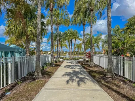 9032 Flamingo Key Way Kissimmee FL 34747