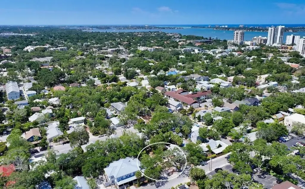 1930 Adams Lane Sarasota FL 34236