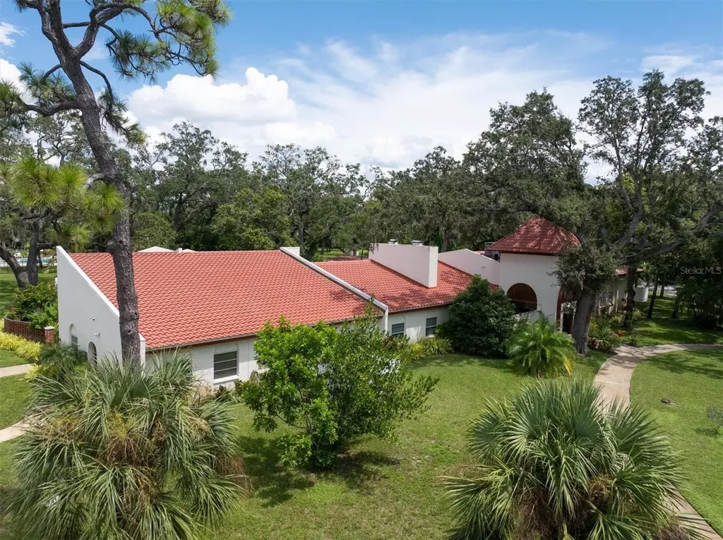 2612 Pearce Drive Clearwater FL 33764