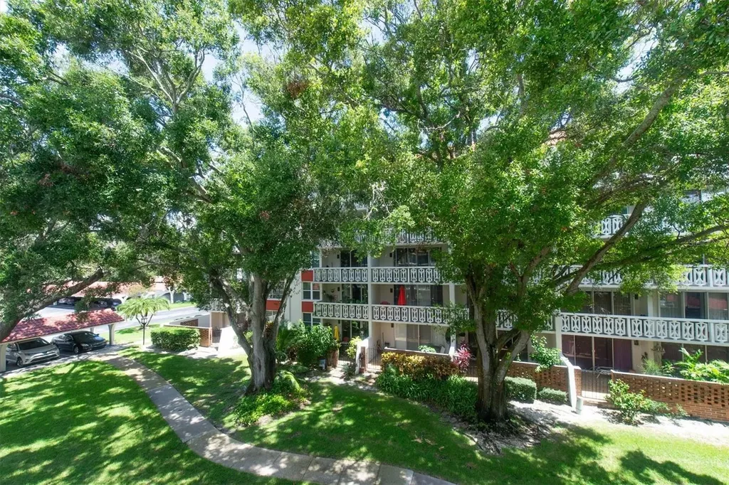2612 Pearce Drive Clearwater FL 33764