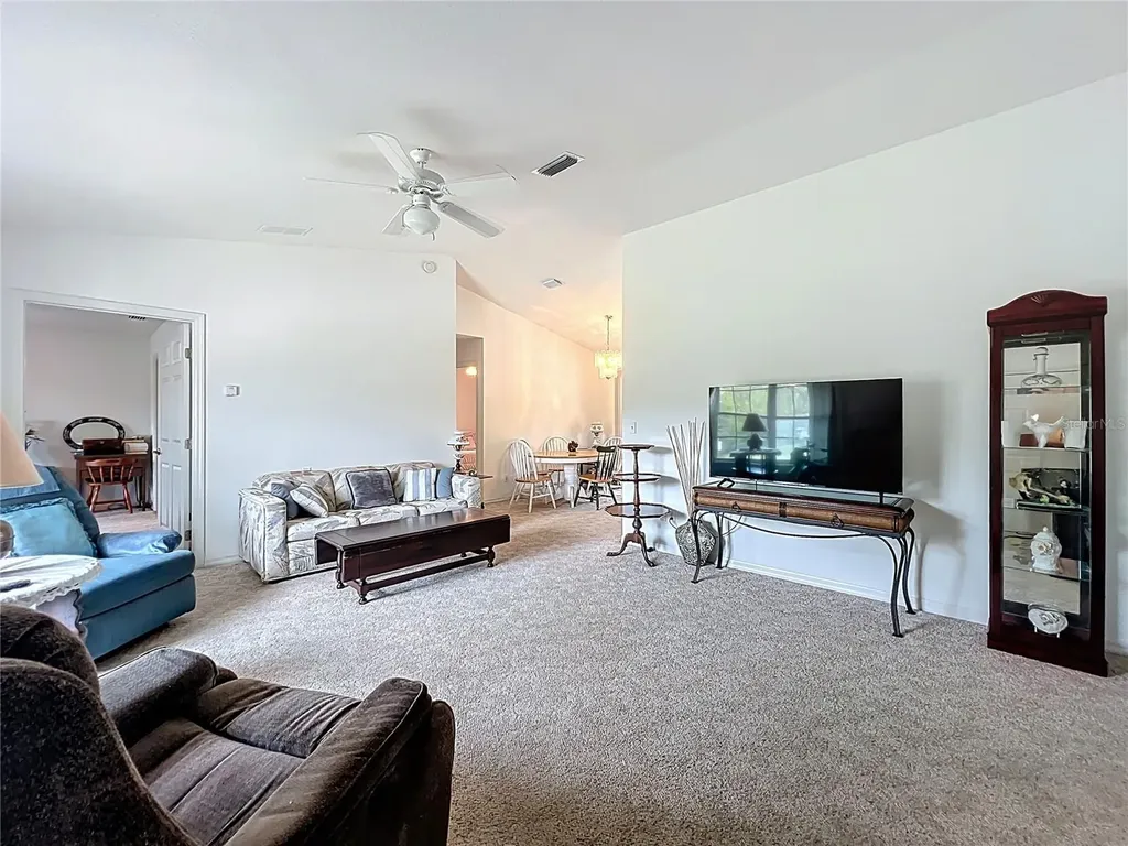 22163 SW Edgewater Boulevard Dunnellon FL 34431
