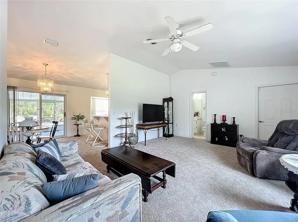 22163 SW Edgewater Boulevard Dunnellon FL 34431