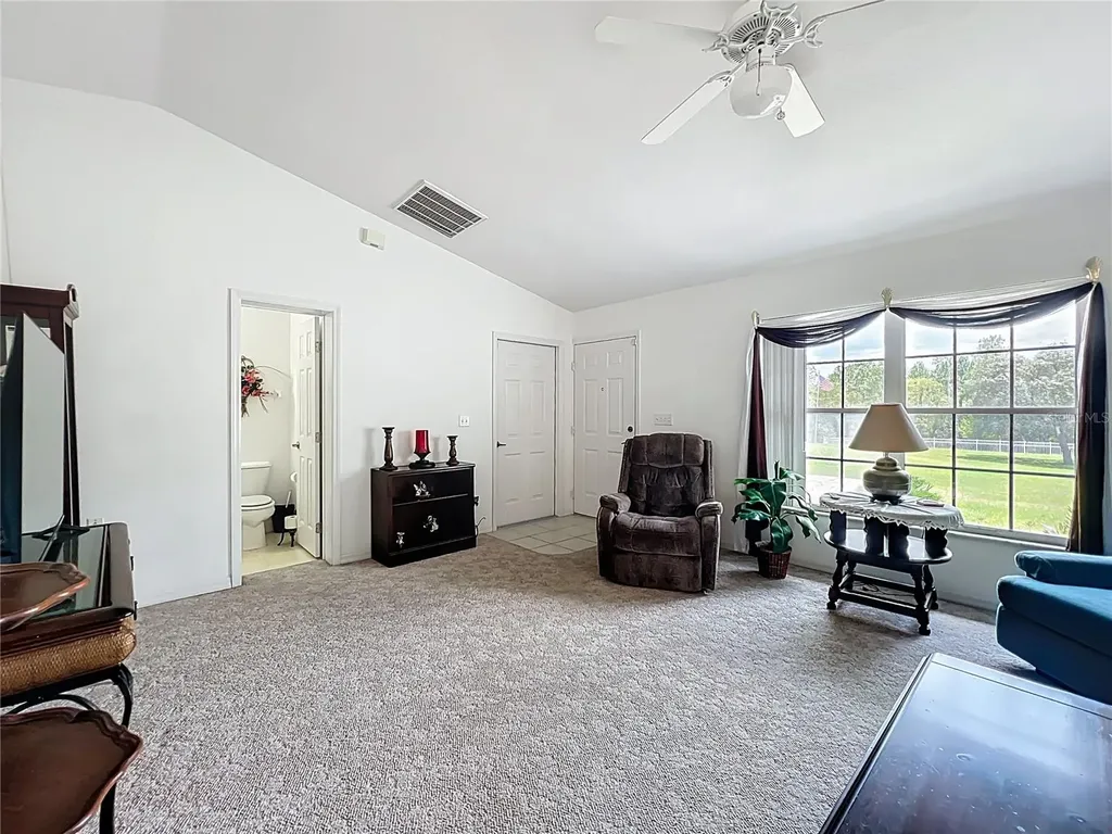 22163 SW Edgewater Boulevard Dunnellon FL 34431
