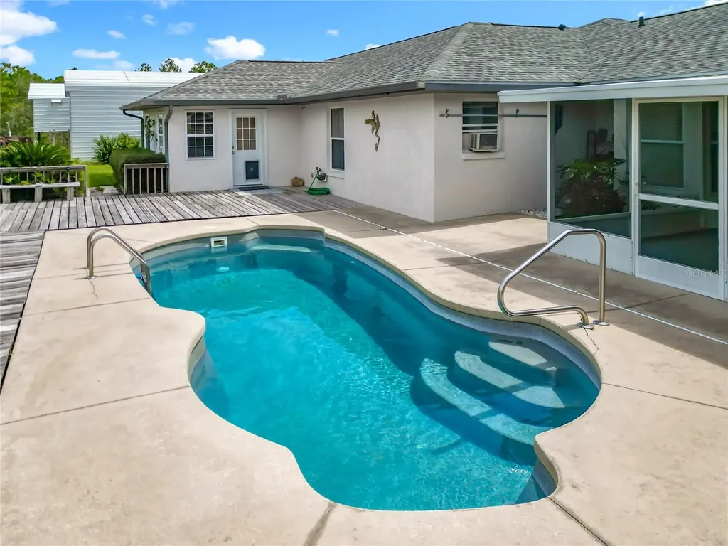22163 SW Edgewater Boulevard Dunnellon FL 34431