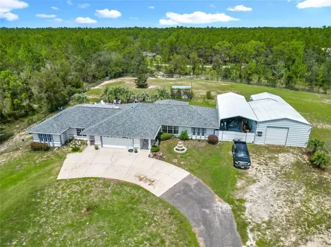 22163 SW Edgewater Boulevard Dunnellon FL 34431