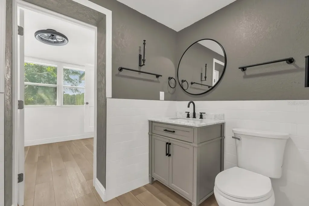 1260 Seminola Boulevard Casselberry FL 32707