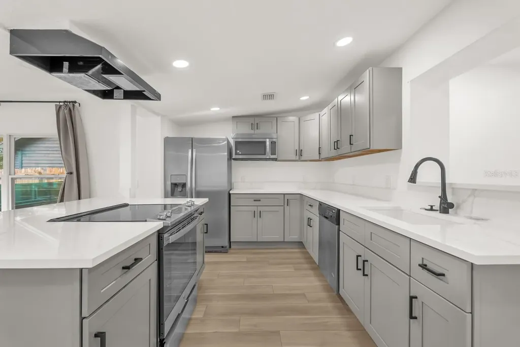 1260 Seminola Boulevard Casselberry FL 32707