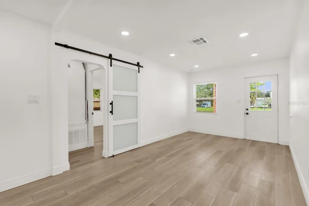 1260 Seminola Boulevard Casselberry FL 32707