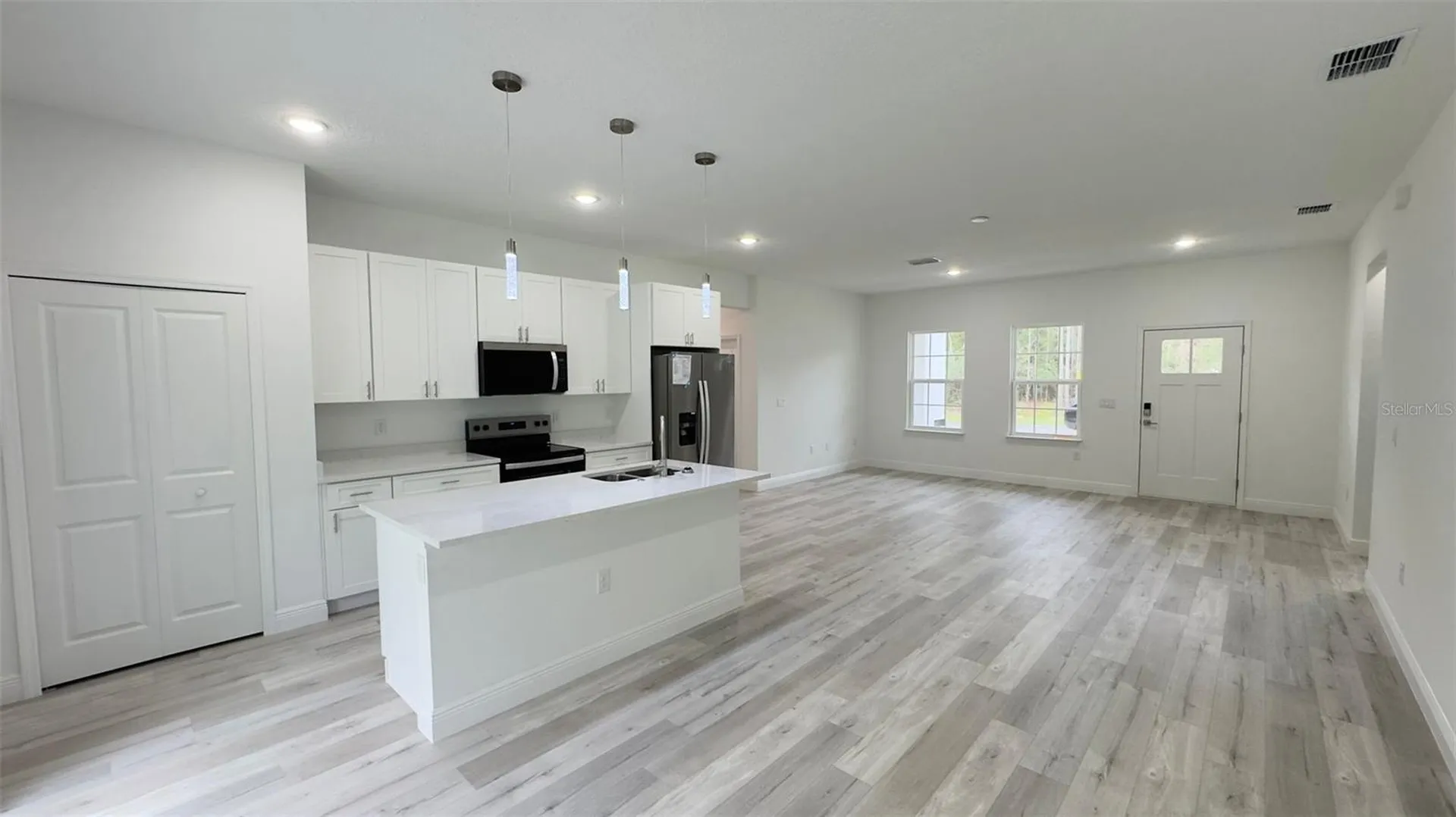 5902 N Darlington Drive Citrus Springs FL 34434
