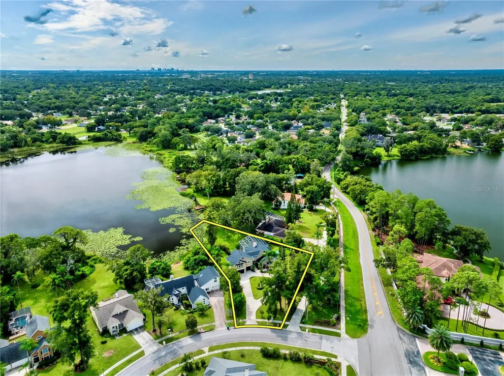 4574 Sailbreeze Court Orlando FL 32810
