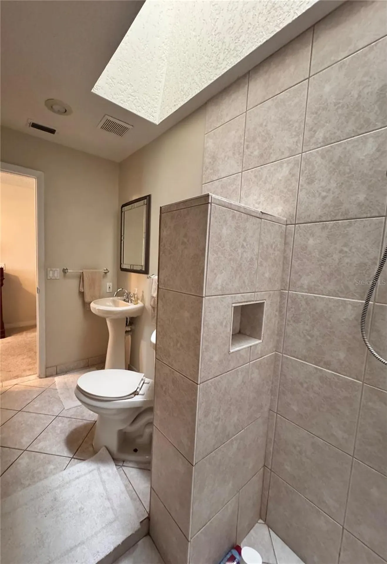 4574 Sailbreeze Court Orlando FL 32810