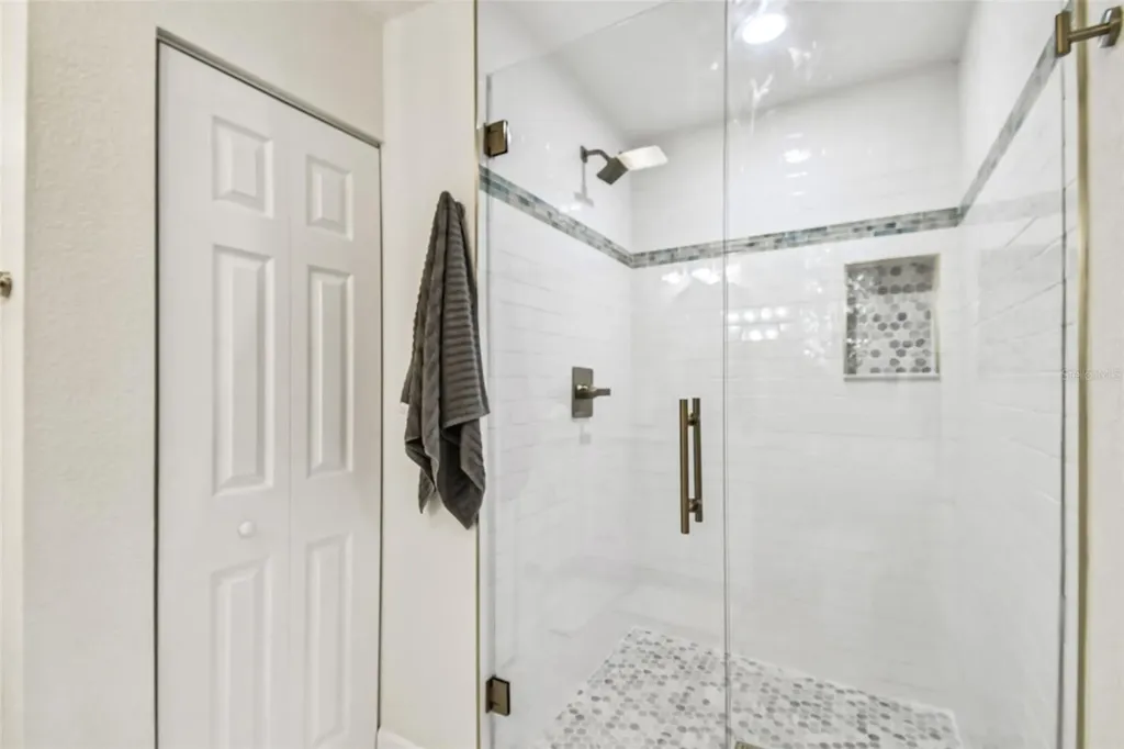 4726 W Knights Avenue Tampa FL 33611