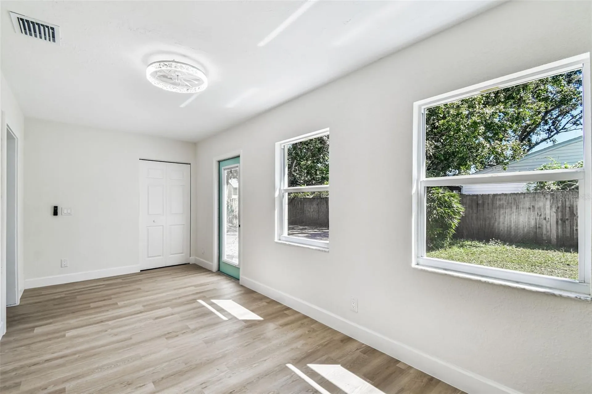 4726 W Knights Avenue Tampa FL 33611