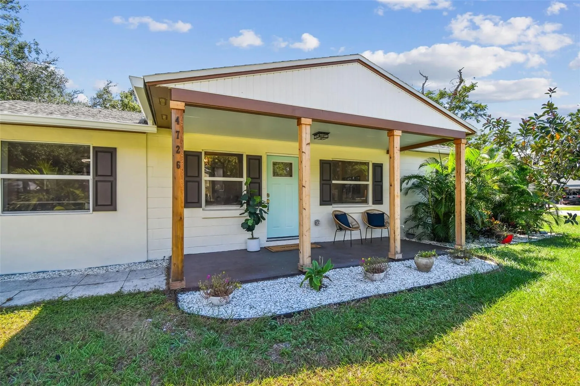 4726 W Knights Avenue Tampa FL 33611