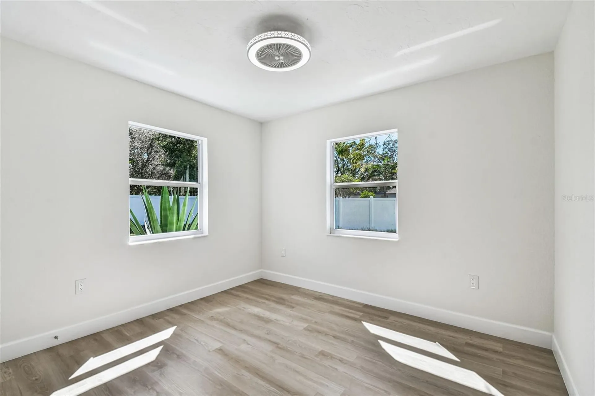 4726 W Knights Avenue Tampa FL 33611