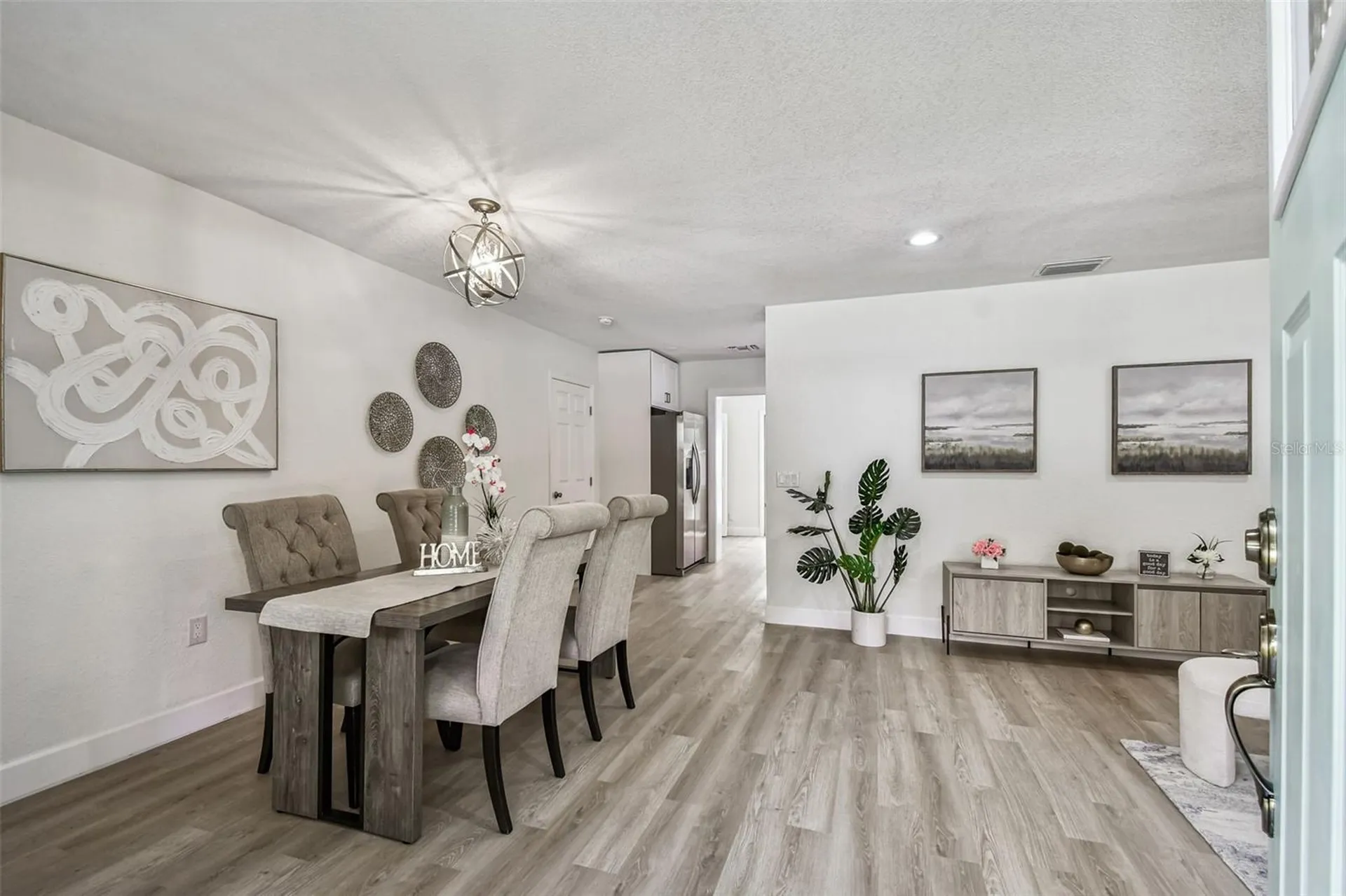 4726 W Knights Avenue Tampa FL 33611