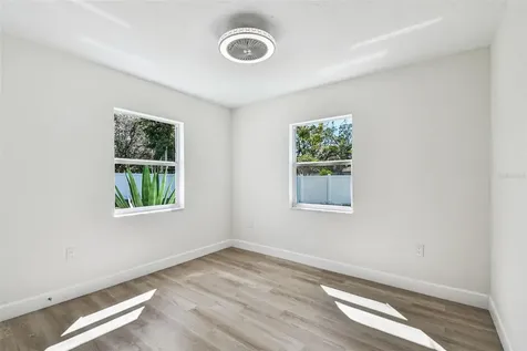 4726 W Knights Avenue Tampa FL 33611