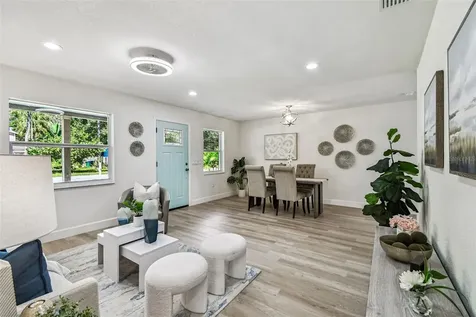 4726 W Knights Avenue Tampa FL 33611