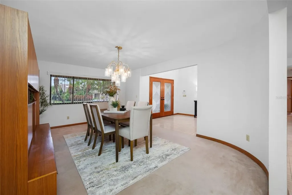 9807 Compass Point Way Tampa FL 33615