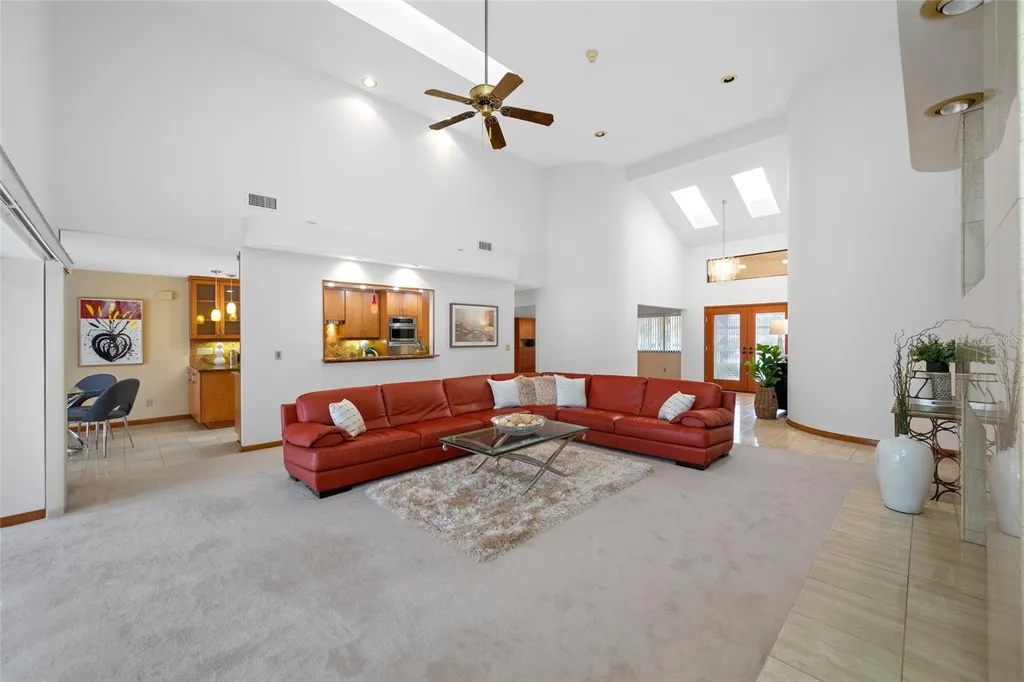 9807 Compass Point Way Tampa FL 33615