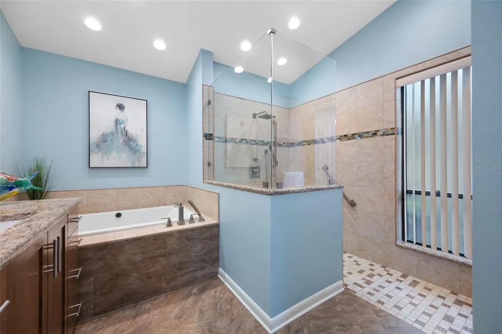 9807 Compass Point Way Tampa FL 33615