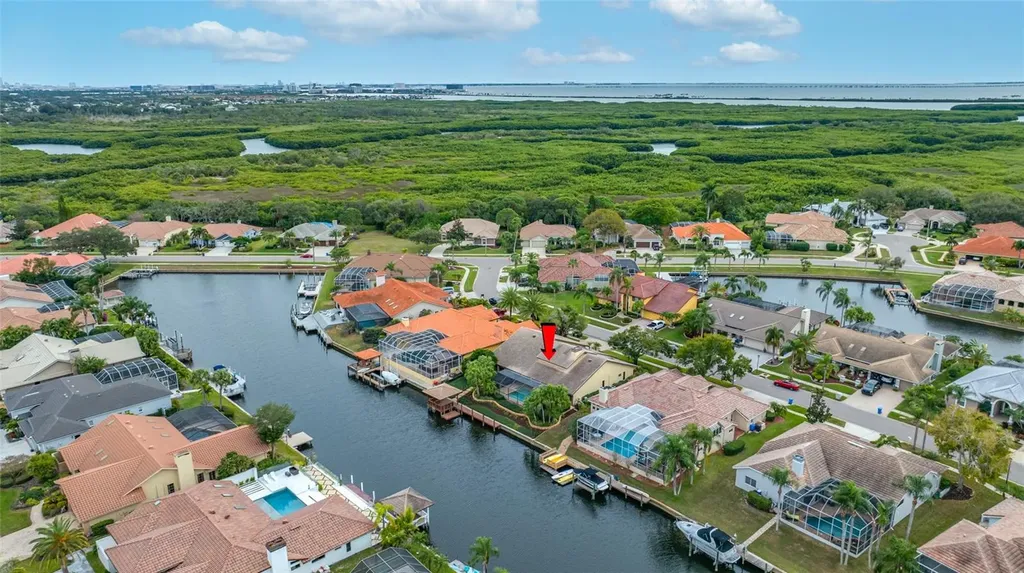 9807 Compass Point Way Tampa FL 33615