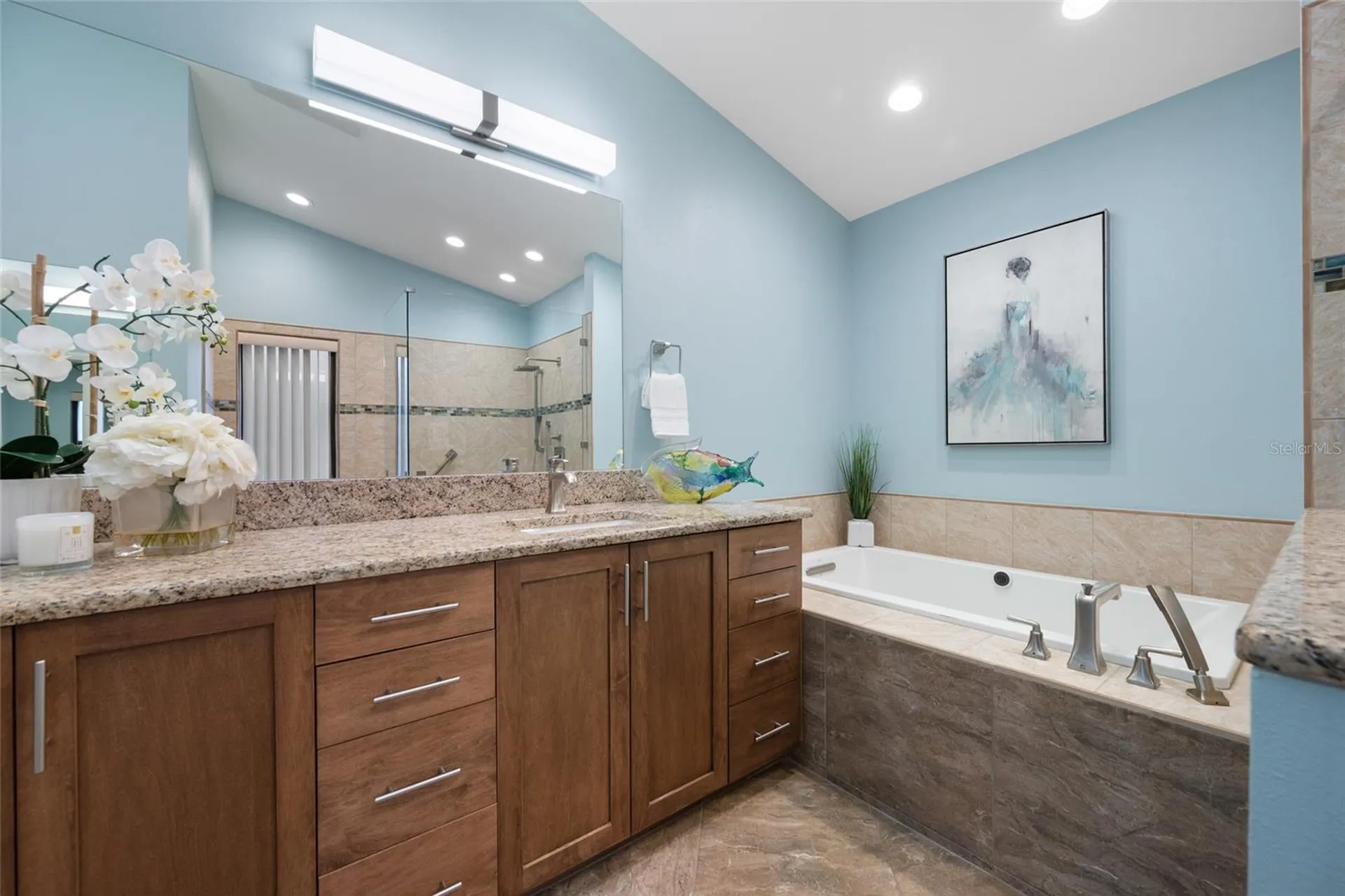 9807 Compass Point Way Tampa FL 33615