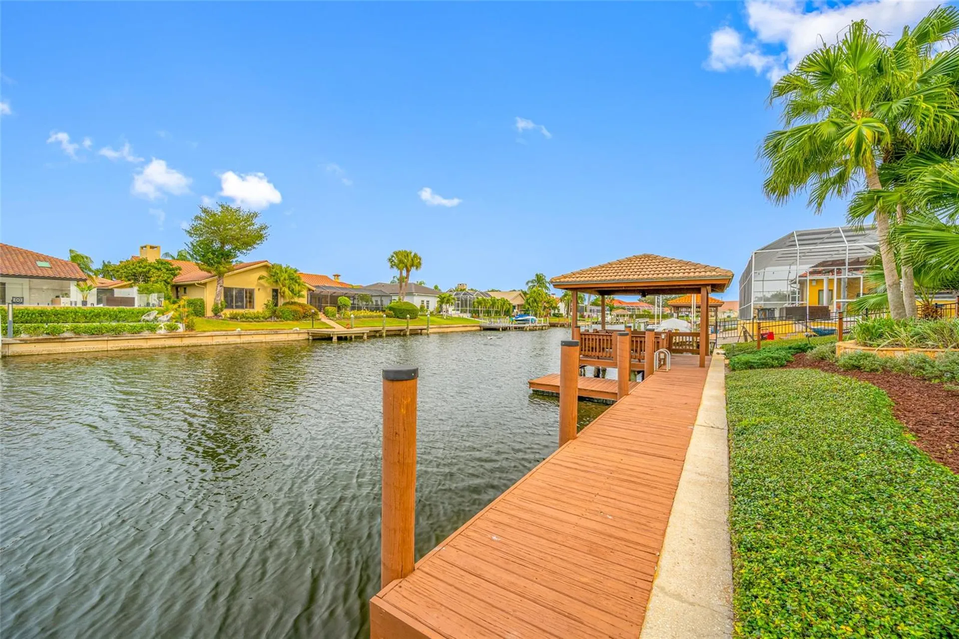 9807 Compass Point Way Tampa FL 33615