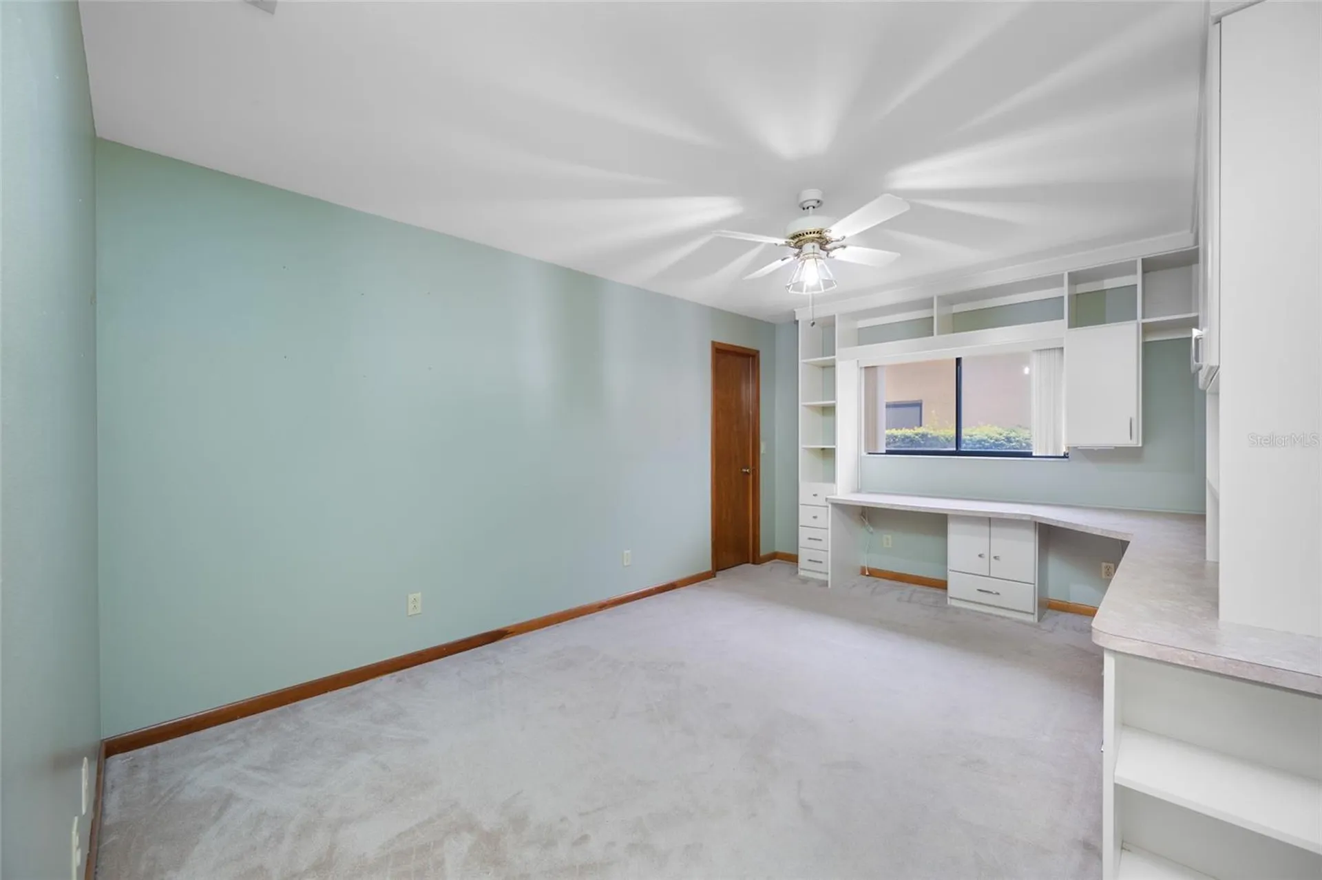9807 Compass Point Way Tampa FL 33615