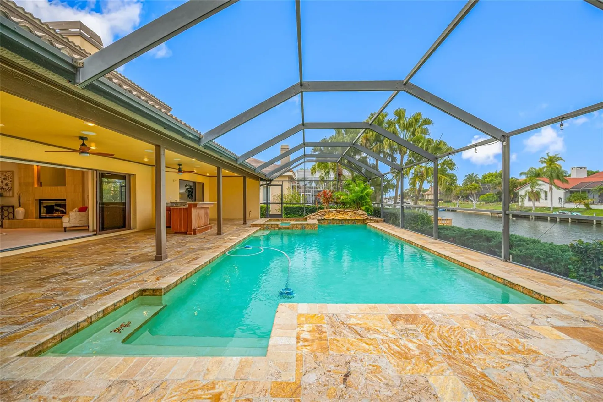 9807 Compass Point Way Tampa FL 33615