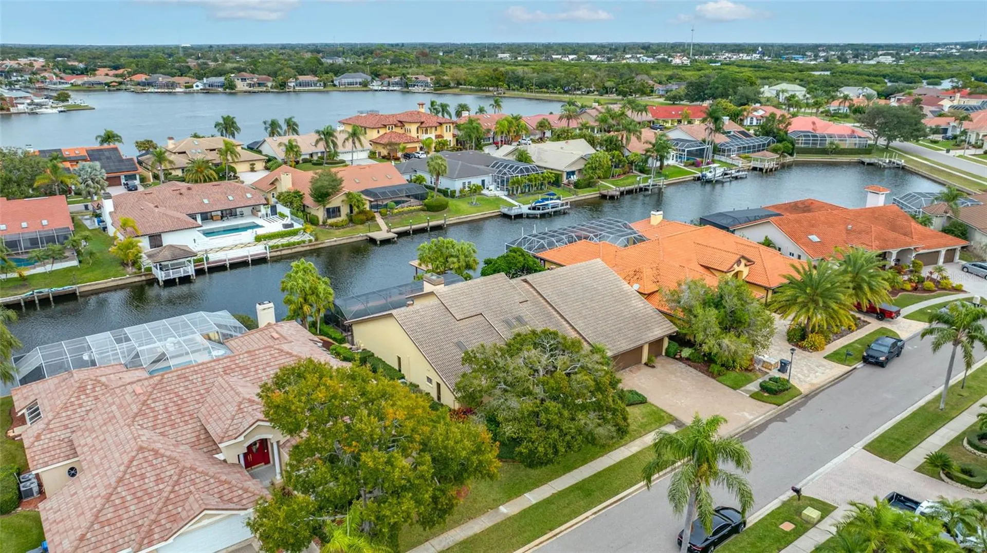 9807 Compass Point Way Tampa FL 33615