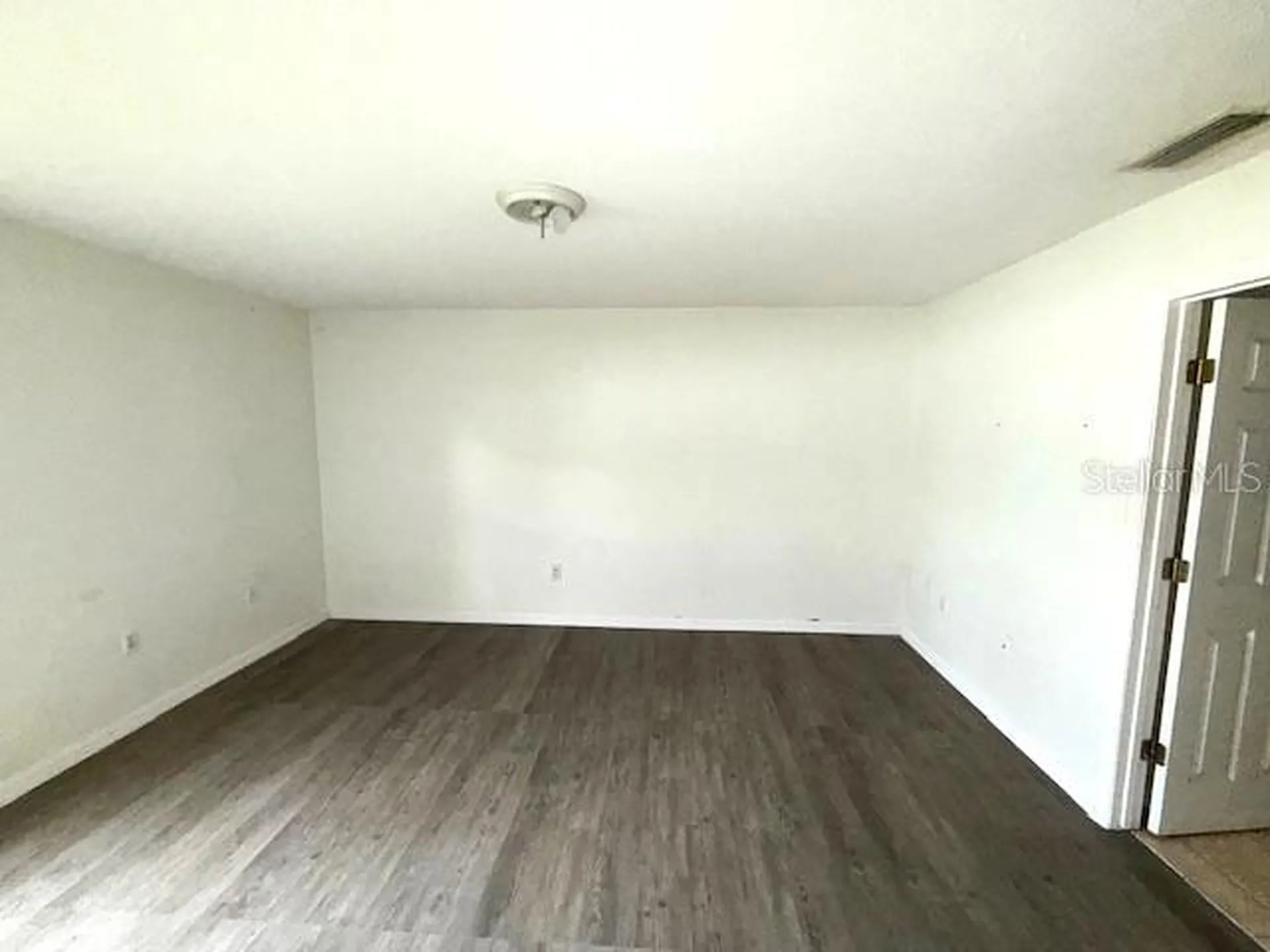 523 Partridge Drive Kissimmee FL 34759