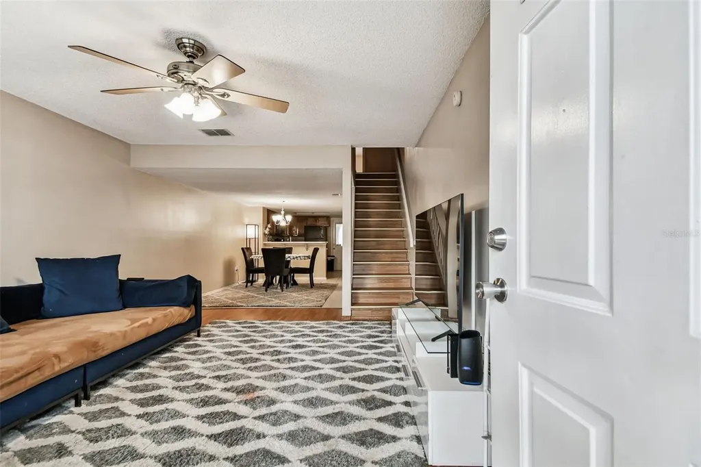 2124 Fletchers Point Circle Tampa FL 33613