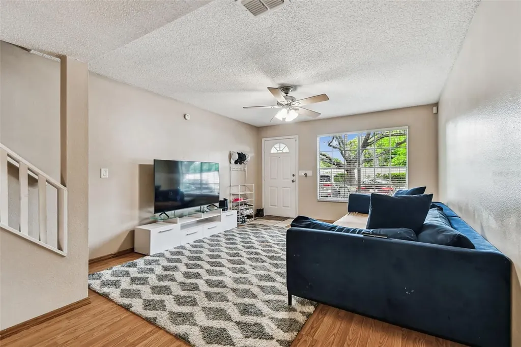 2124 Fletchers Point Circle Tampa FL 33613