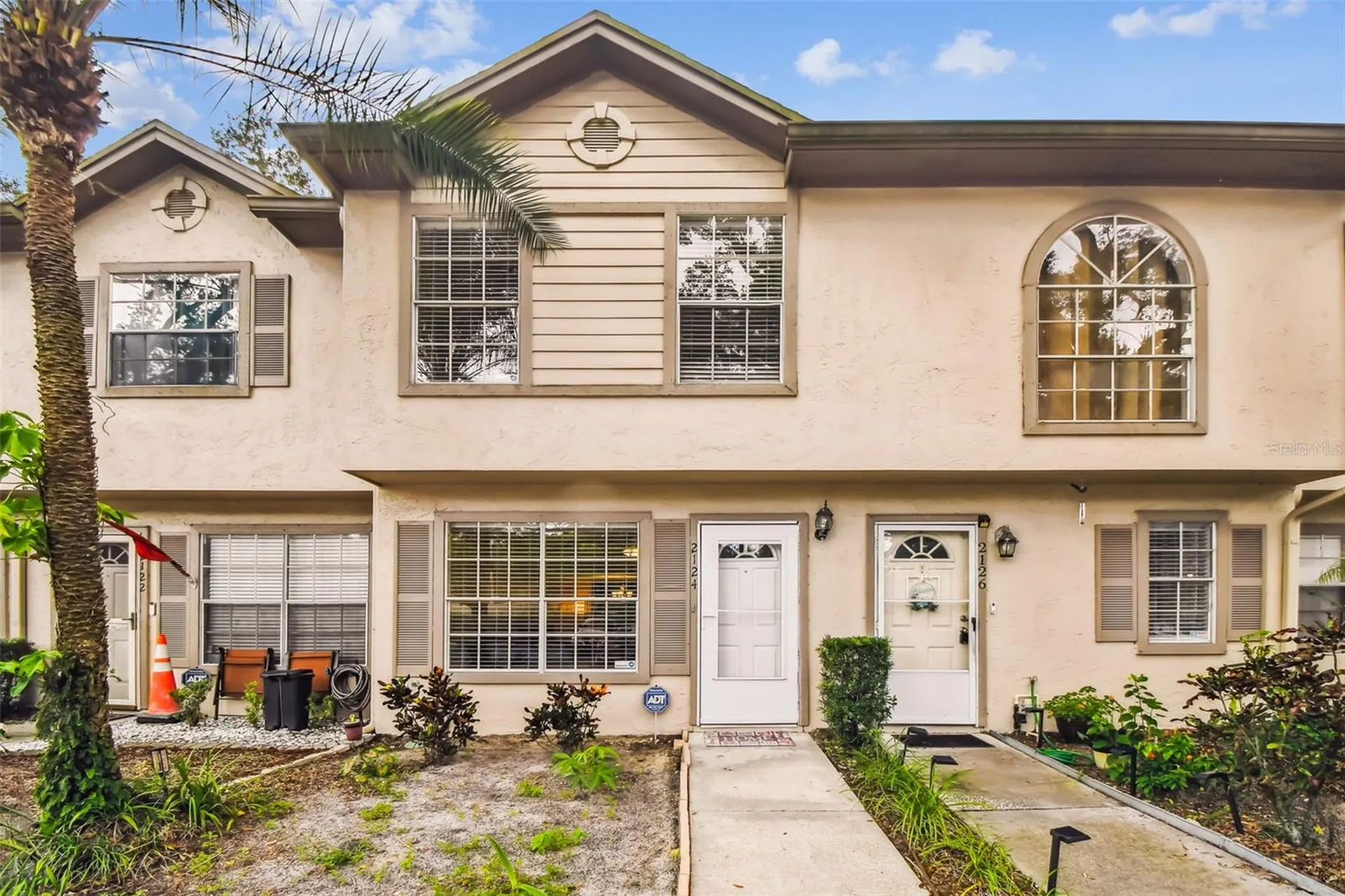 2124 Fletchers Point Circle Tampa FL 33613