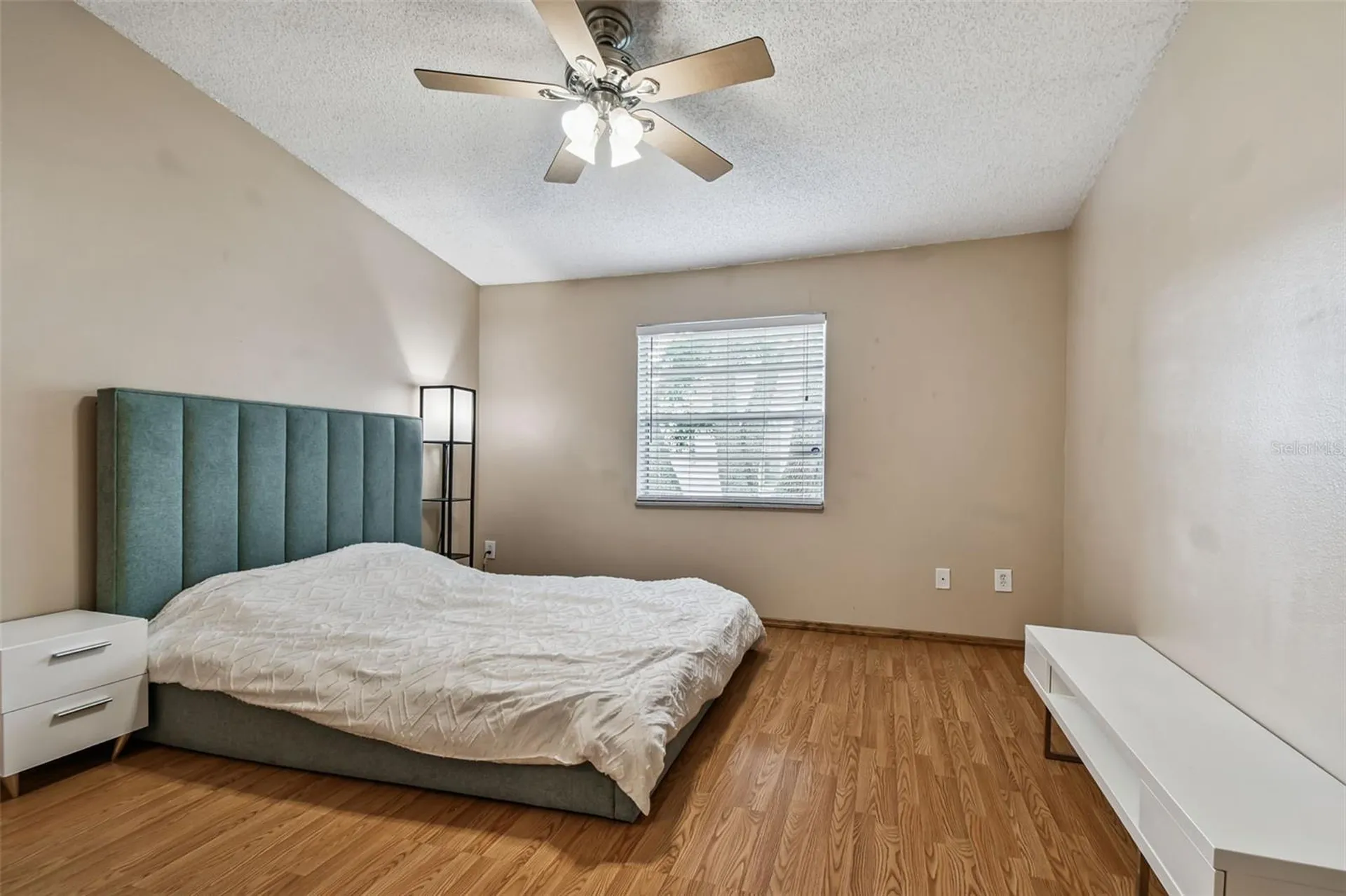 2124 Fletchers Point Circle Tampa FL 33613