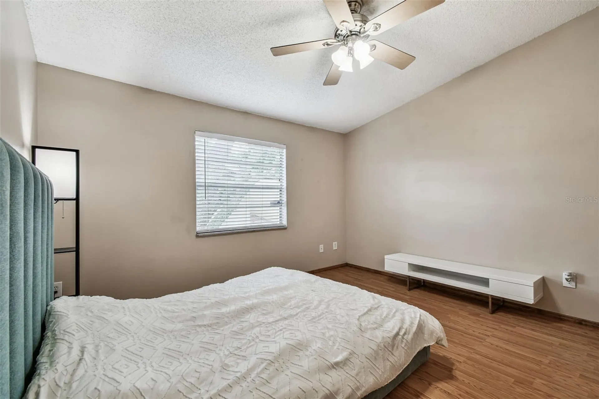 2124 Fletchers Point Circle Tampa FL 33613