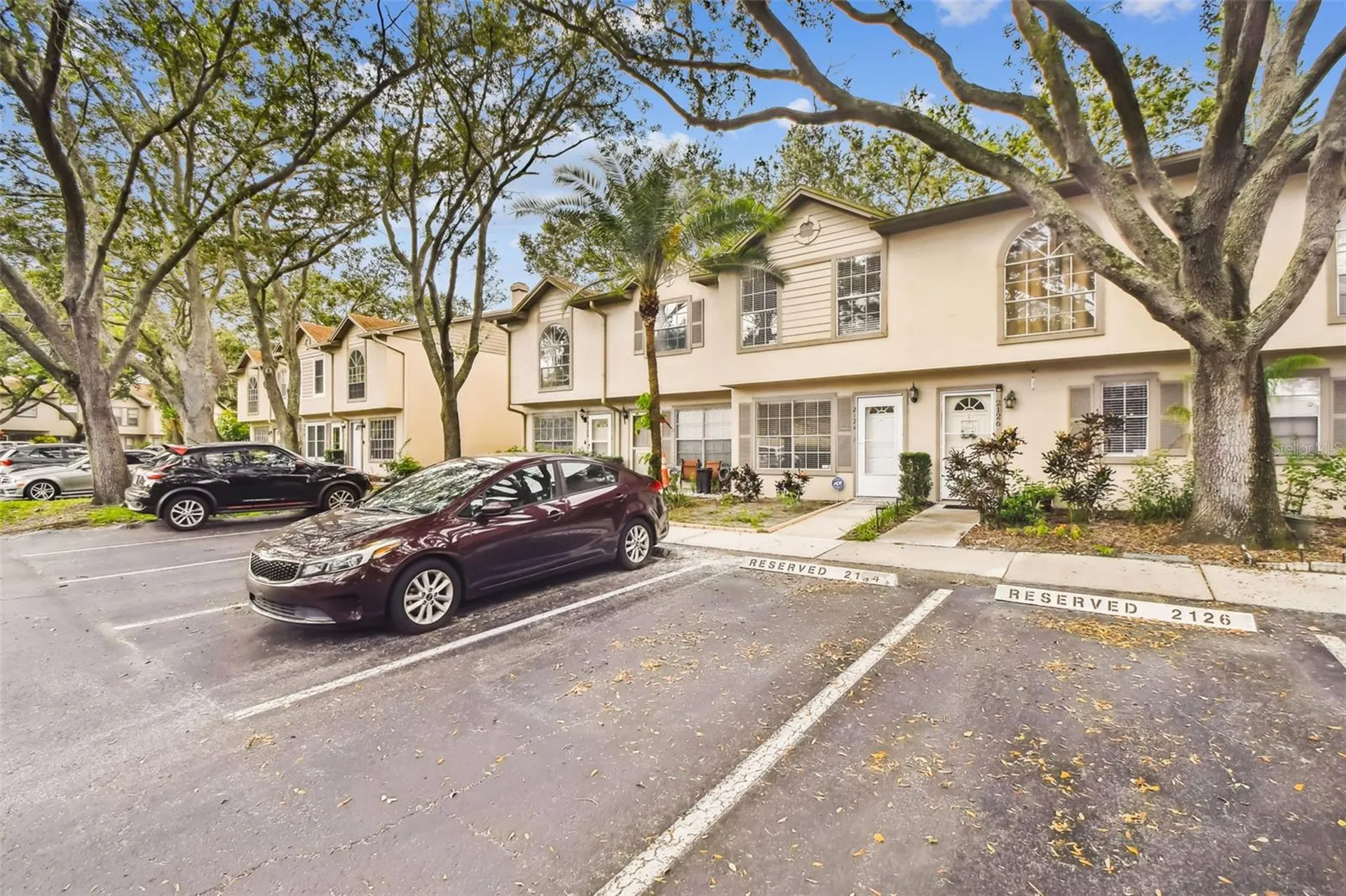 2124 Fletchers Point Circle Tampa FL 33613