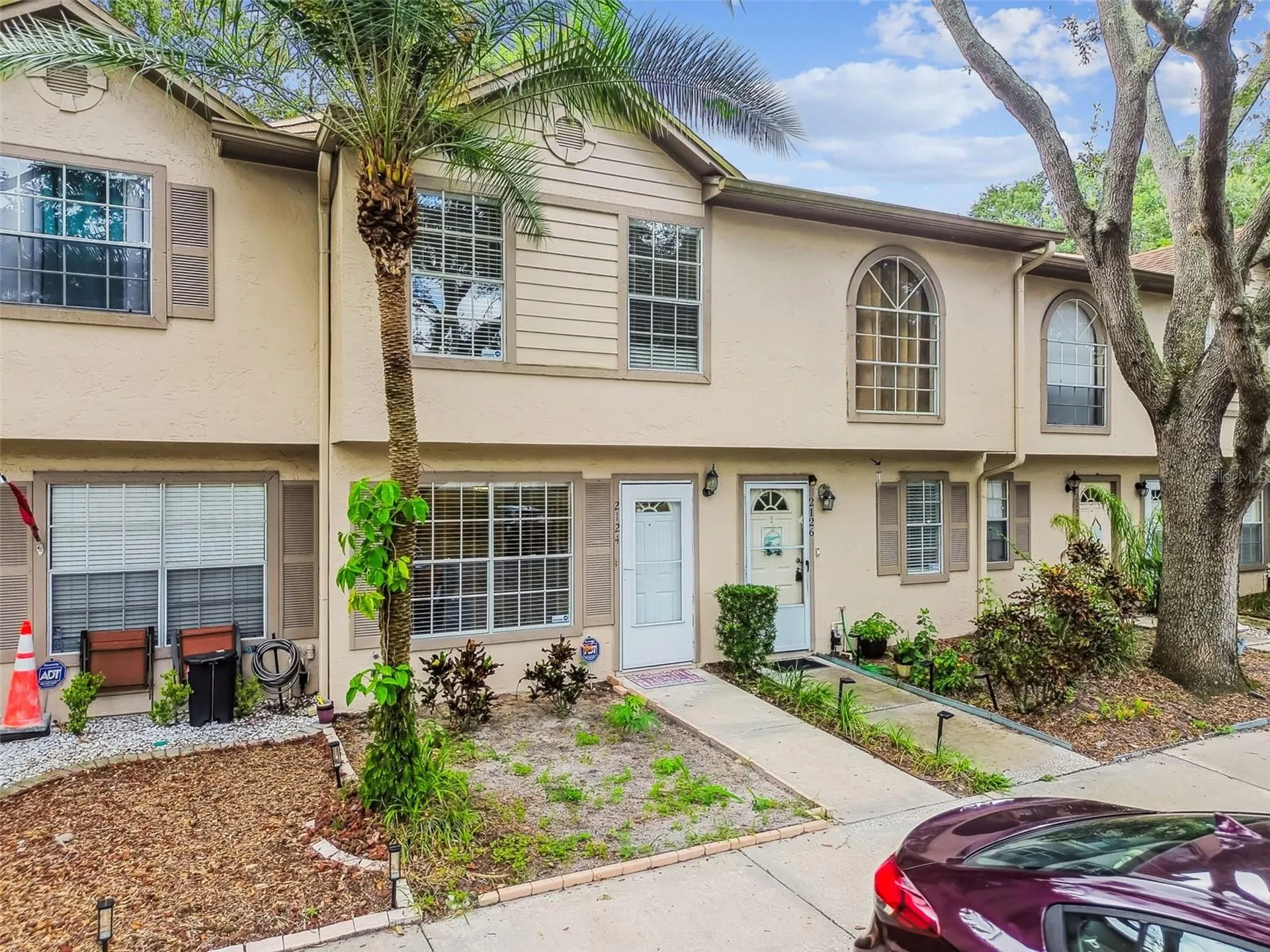 2124 Fletchers Point Circle Tampa FL 33613