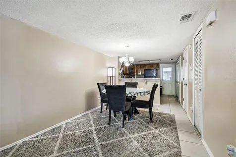 2124 Fletchers Point Circle Tampa FL 33613