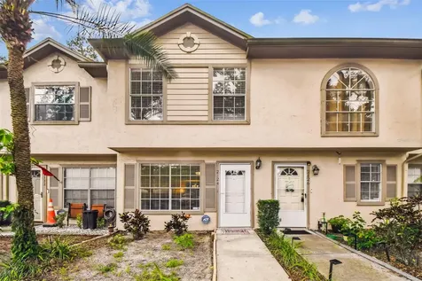 2124 Fletchers Point Circle Tampa FL 33613