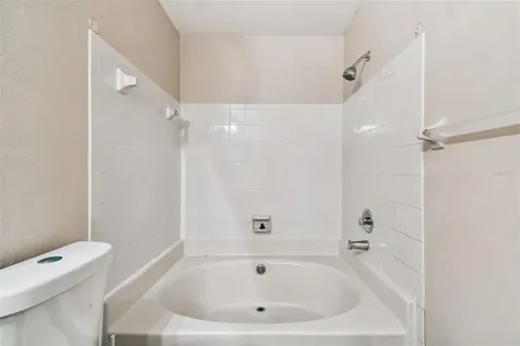 2124 Fletchers Point Circle Tampa FL 33613