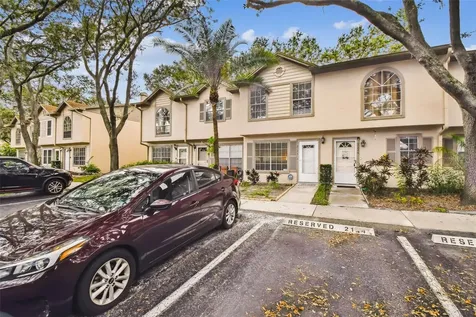 2124 Fletchers Point Circle Tampa FL 33613