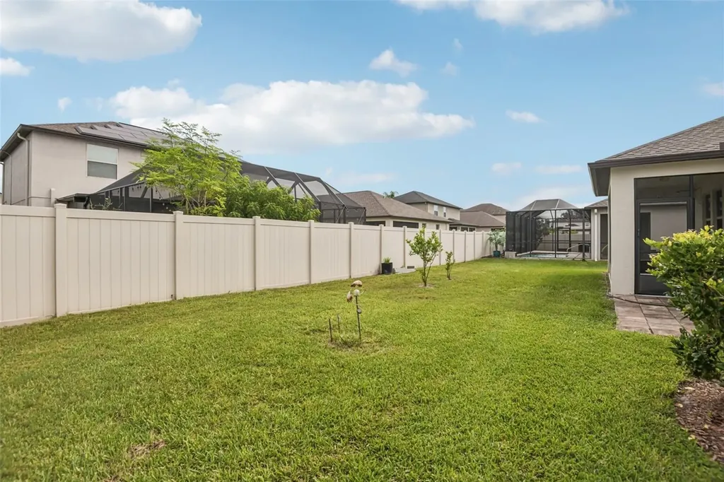 24928 Lambrusco Loop Lutz FL 33559